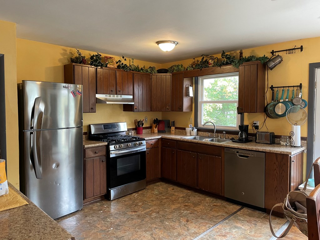 158 Sunville Road Franklin, PA 16323 - Photo 13 of 39 Gallery Image 13