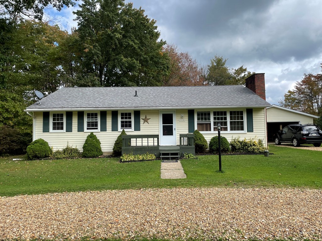 158 Sunville Road Franklin, PA 16323 - Photo 2 of 39 Gallery Image 2