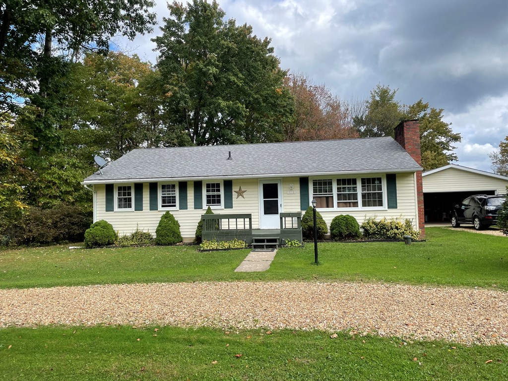 158 Sunville Road Franklin, PA 16323 - Photo 3 of 39 Gallery Image 3