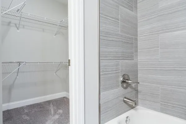 $2,950 | 124 Woodbine Circle Southeast, Atlanta, GA 30317