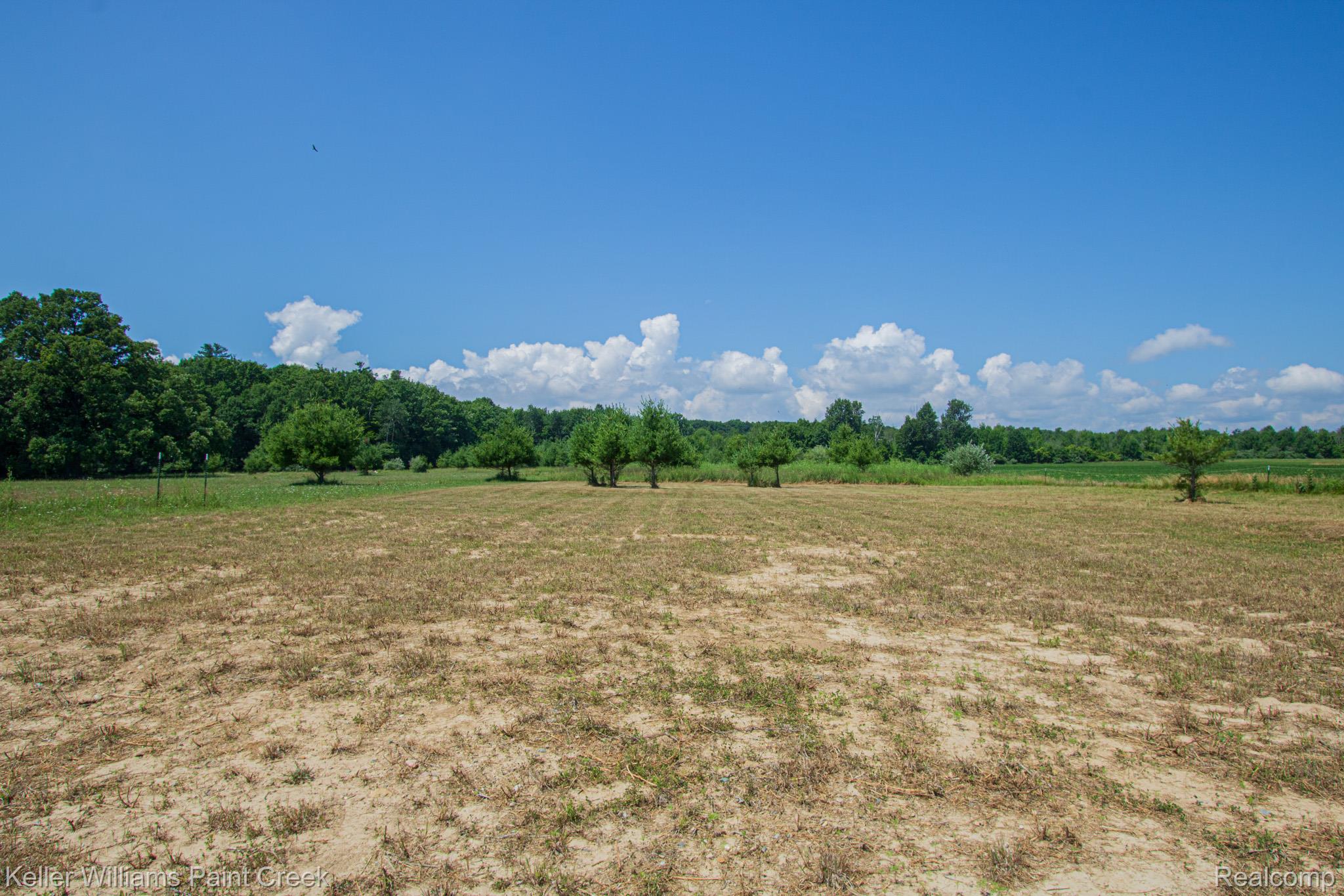 5200 Babcock Road Lexington, MI 48450 - Photo 30 of 31 IMG_2091.jpg