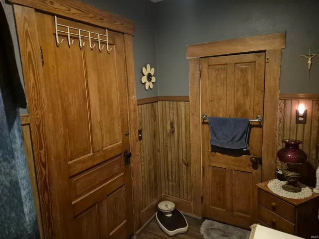 $165,000 | 8 North Meridian Street, Redkey, IN 47373