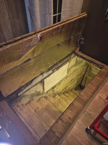 $165,000 | 8 North Meridian Street, Redkey, IN 47373