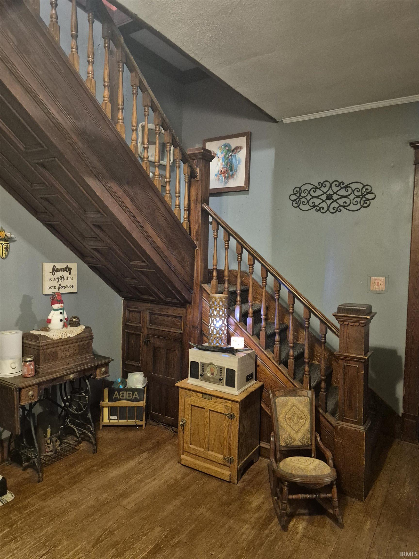 8 North Meridian Street Redkey, IN 47373 - Photo 5 of 27