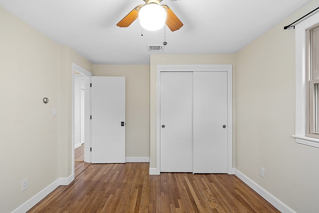 112 Kingston Road Waltham, MA 02451 - Photo 17 of 34
