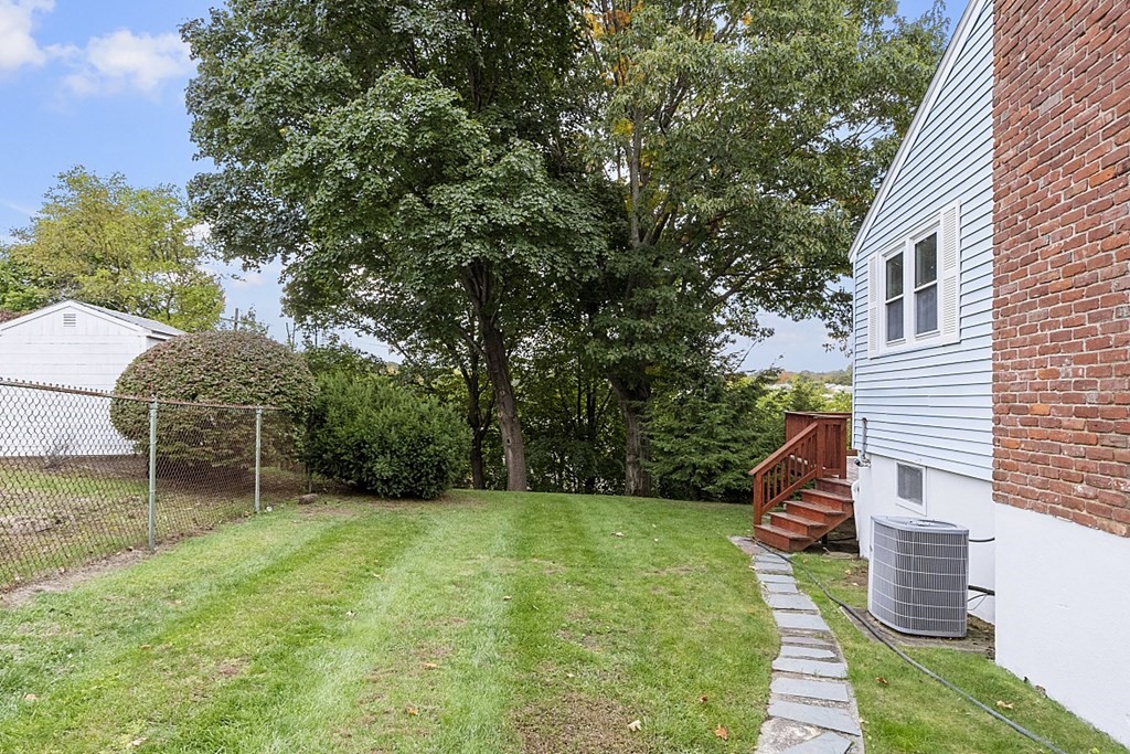 112 Kingston Road Waltham, MA 02451 - Photo 34 of 34