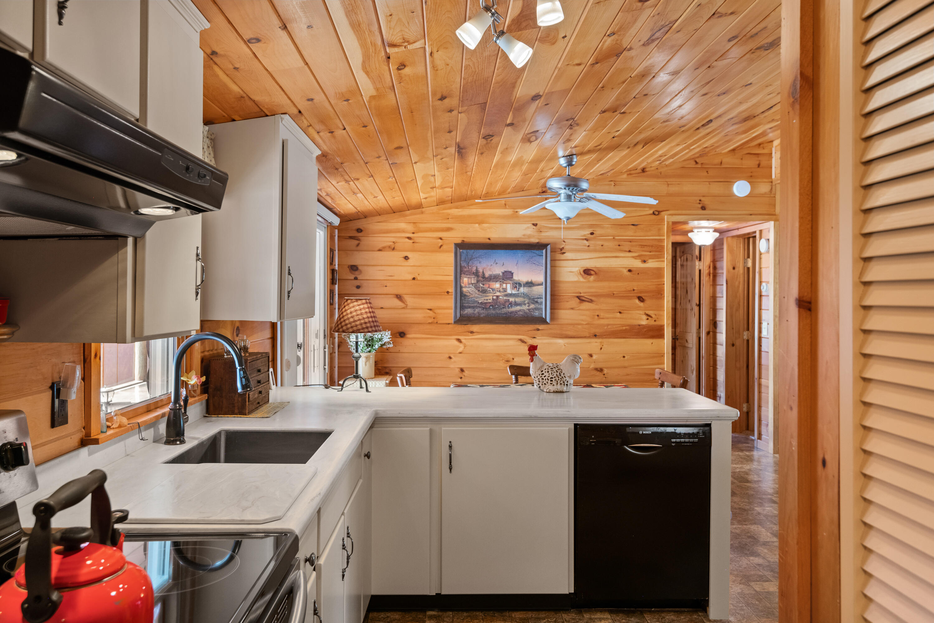 674 Webber Hill Road Kennebunk, ME 04043 - Photo 25 of 36 Kitchen