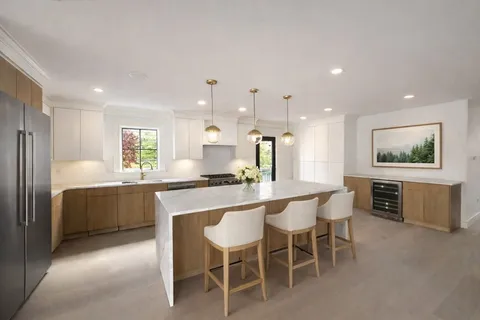 $2,650,000 | 95 Stedman Street, Unit 1, Brookline, MA 02446