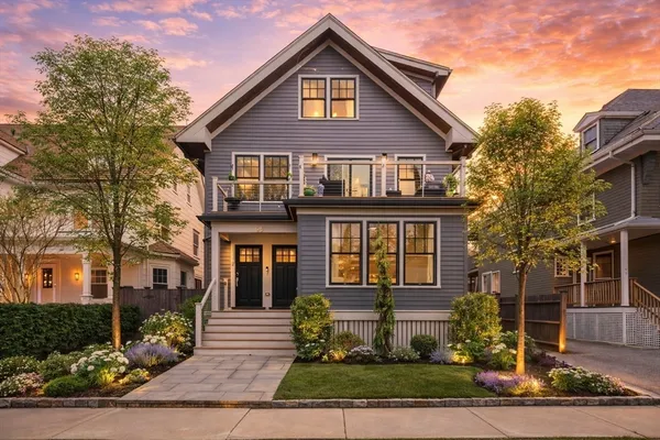 $2,595,000 | 95 Stedman Street, Unit 1, Brookline, MA 02446