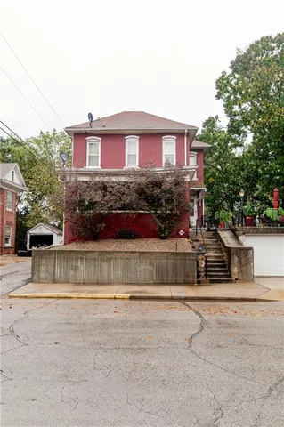 $160,000 | 212 North 9th Street, Atchison, KS 66002