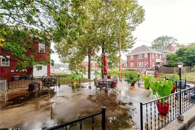 $160,000 | 212 North 9th Street, Atchison, KS 66002