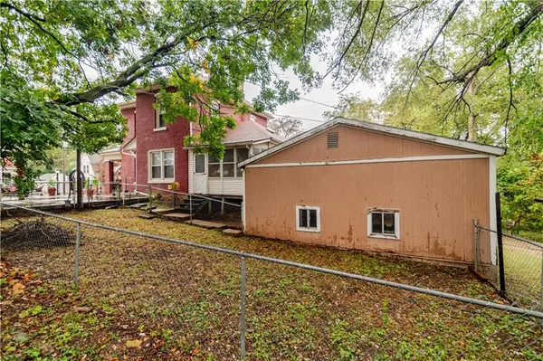 $130,000 | 212 North 9th Street, Atchison, KS 66002