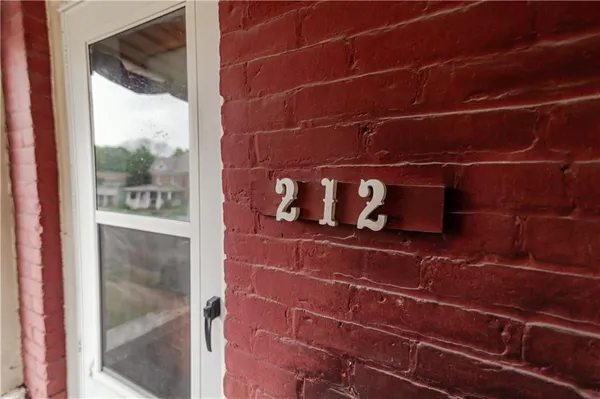 $130,000 | 212 North 9th Street, Atchison, KS 66002