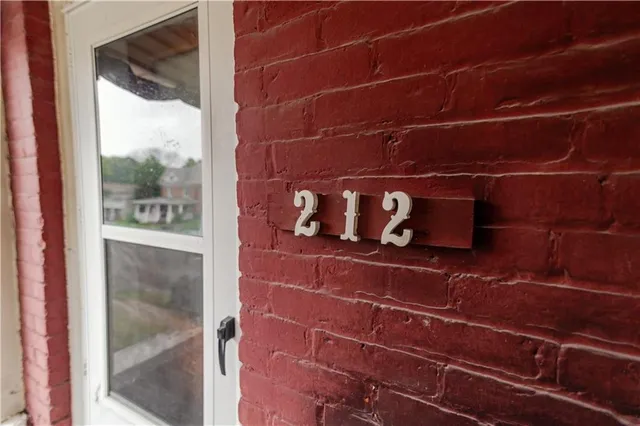 $160,000 | 212 North 9th Street, Atchison, KS 66002