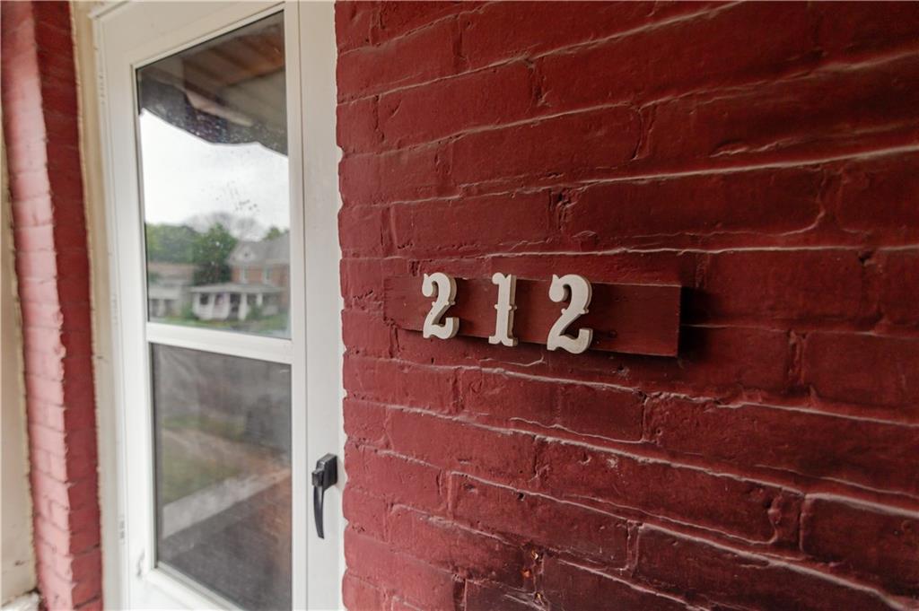 212 North 9th Street Atchison, KS 66002 - Photo 6 of 47