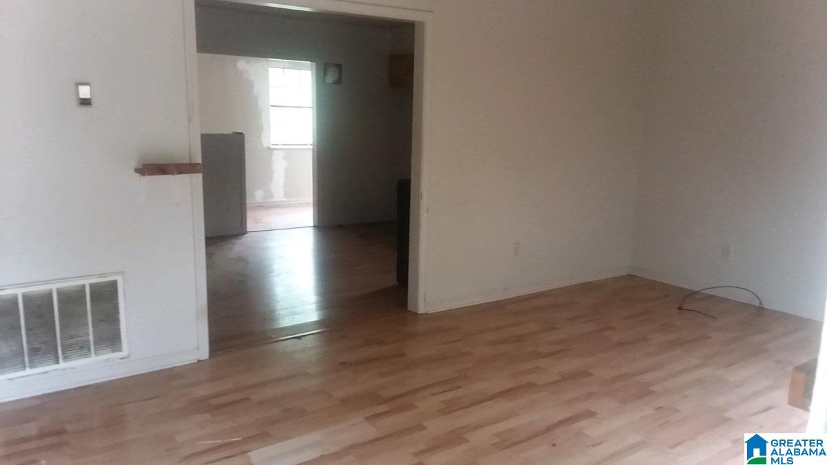 1825 14th Place Southwest Birmingham, AL 35211 - Photo 3 of 9