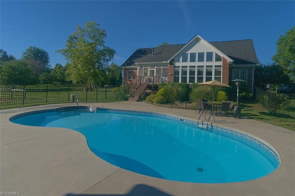 8712 Bame Road Colfax, NC 27235 - Photo 27 of 30