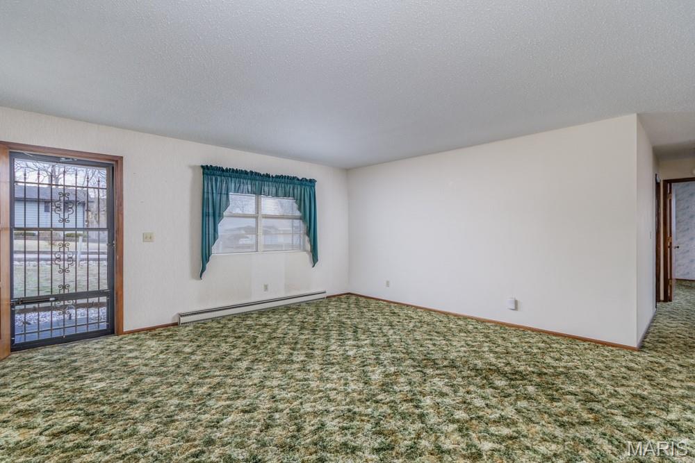 19110 Glade Springs Road Lebanon, MO 65536 - Photo 13 of 26