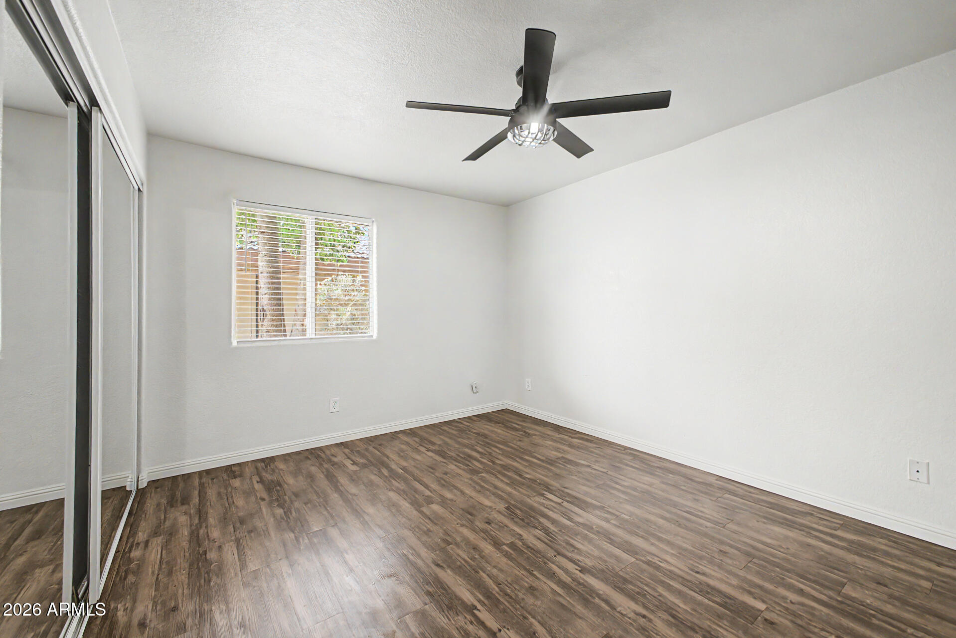 2121 West Royal Palm Road, Unit 1097 Phoenix, AZ 85021 - Photo 16 of 26 Secondary Empty