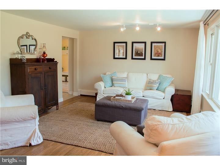 1406 Red Hill Road Elverson, PA 19520 - Photo 3 of 25 Living Room