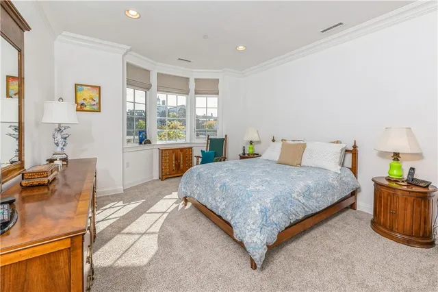 $1,390,000 | 1 Christie Place, Unit 205E, Scarsdale, NY 10583