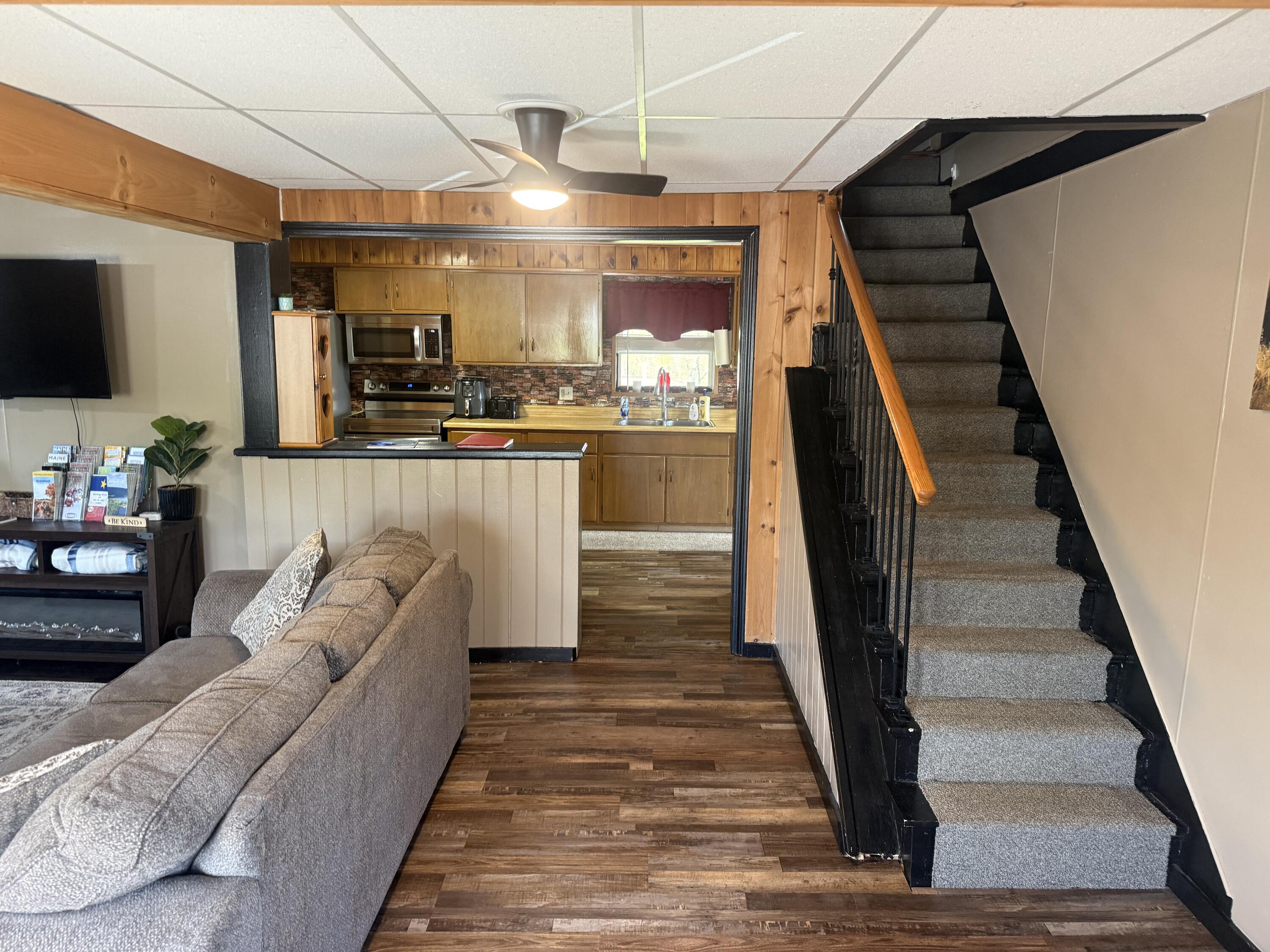 640 Main Street Van Buren, ME 04785 - Photo 15 of 25 IMG_6419