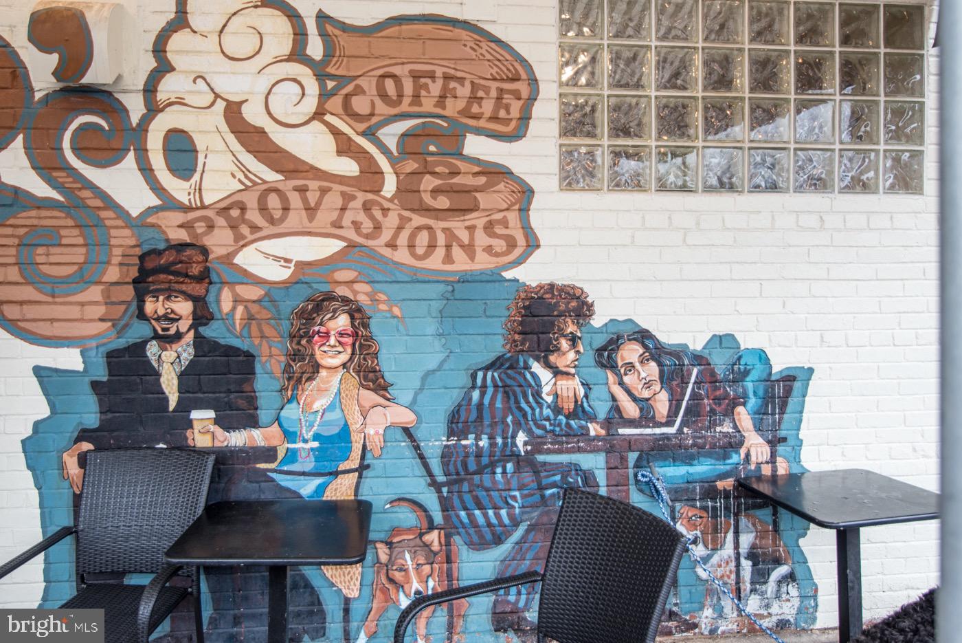226 Guthrie Avenue Alexandria, VA 22305 - Photo 40 of 54 a view of a chairs and table in a patio