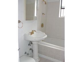 7261 Shore Road, Unit 6R Brooklyn, NY 11209 - Photo 3 of 9 Gallery Image 3