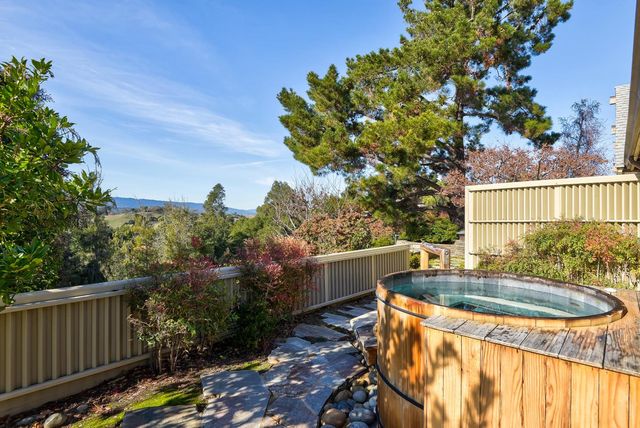 $7,600,000 | 12762 La Cresta Drive, Los Altos Hills, CA 94022