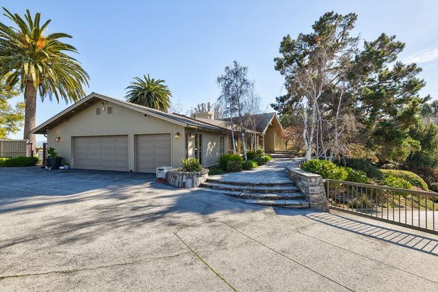 $7,600,000 | 12762 La Cresta Drive, Los Altos Hills, CA 94022