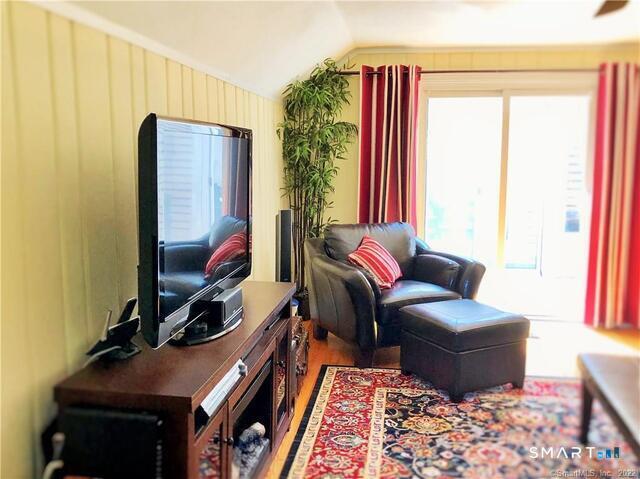4 Paxton Road West Hartford, CT 06107 - Photo 17 of 23