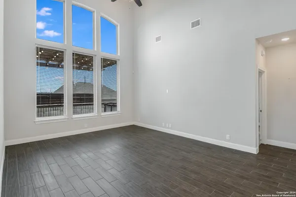 $3,595 | 1823 Falstaff, San Antonio, TX 78258