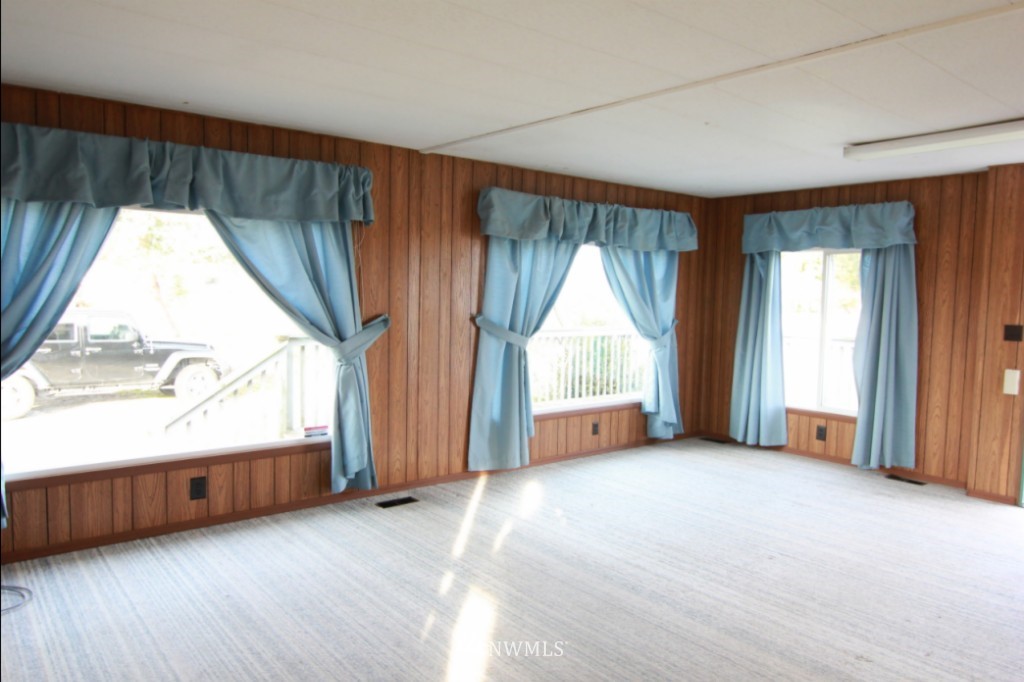 757 West Larson Road Bellingham, WA 98226 - Photo 8 of 14