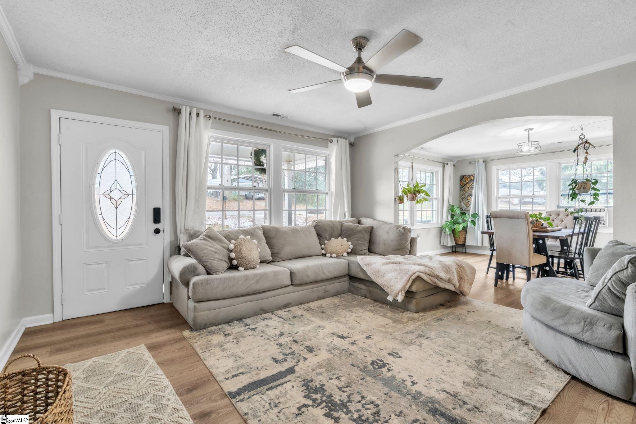 300 Azalea Drive Anderson, SC 29625 - Photo 3 of 29