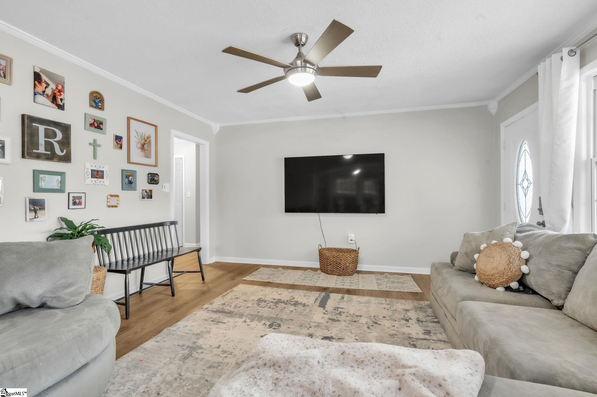 300 Azalea Drive Anderson, SC 29625 - Photo 4 of 29