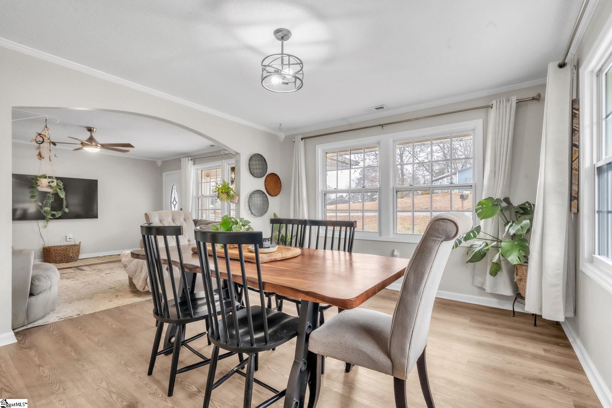 300 Azalea Drive Anderson, SC 29625 - Photo 7 of 29