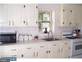 11 Mill Road Norristown, PA 19401 - Photo 6 of 7 Kitchen