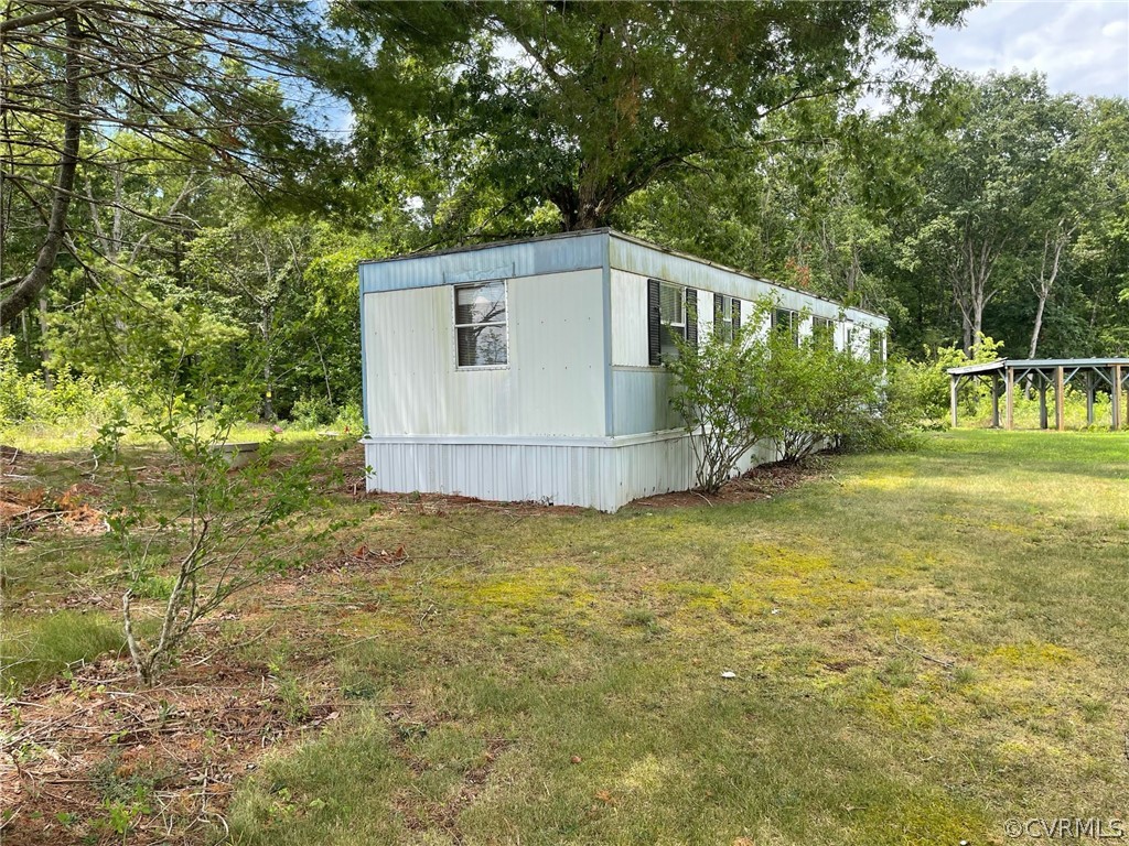 498 Coleman Road Dillwyn, VA 23936 - Photo 31 of 38 Gallery Image 31