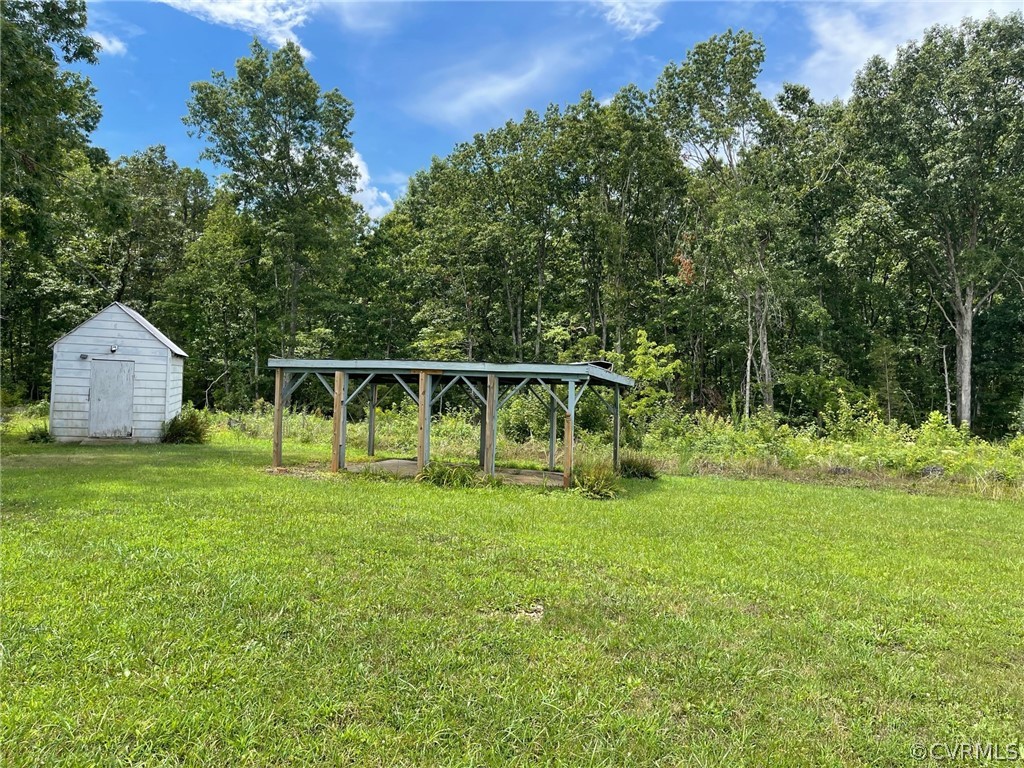498 Coleman Road Dillwyn, VA 23936 - Photo 37 of 38 Gallery Image 37