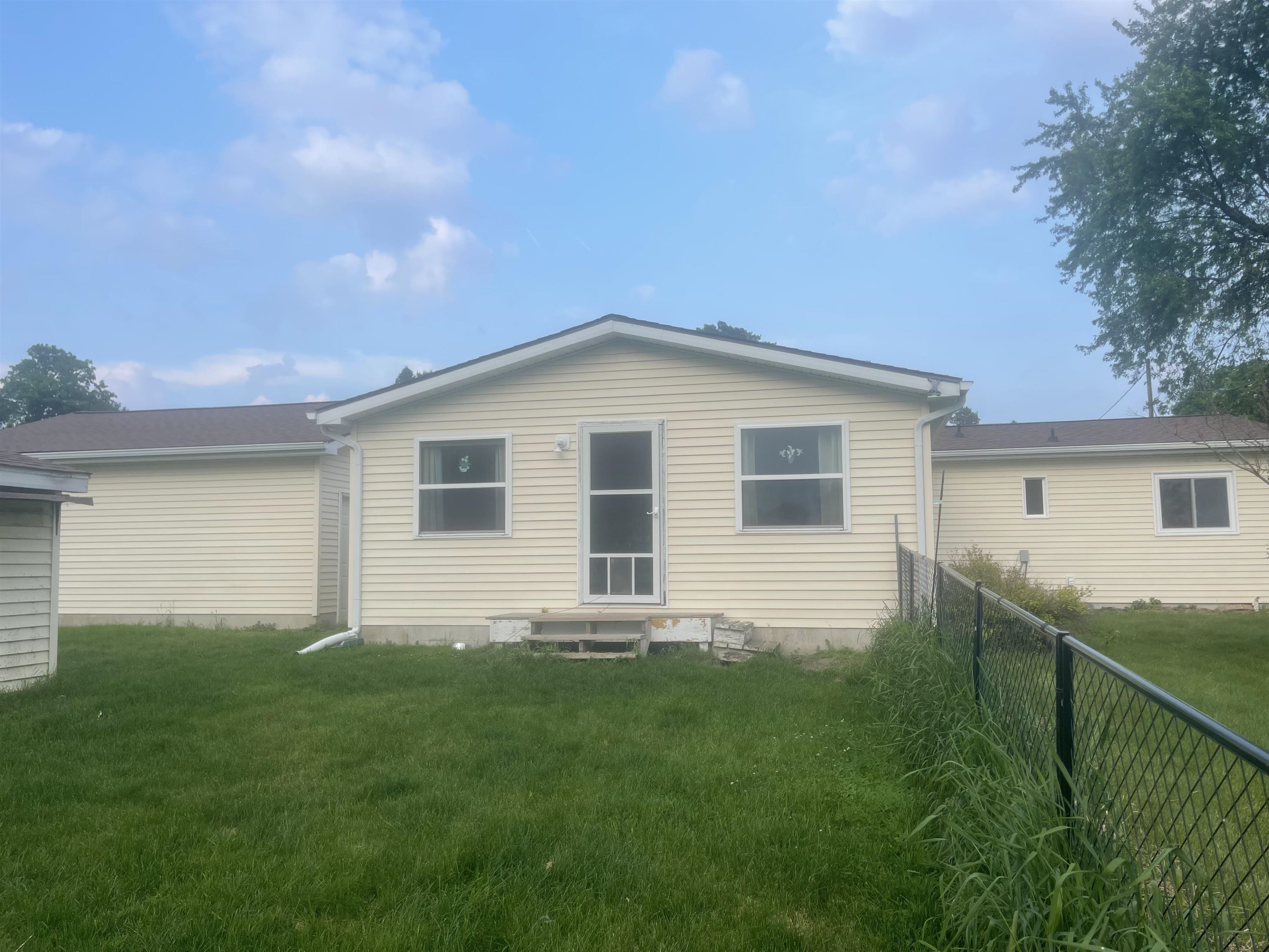 8571 North Seymour Road Flushing, MI 48433 - Photo 24 of 27