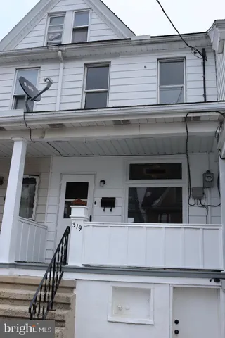 $1,200 | 319 North Columbia Street, Tamaqua, PA 18252