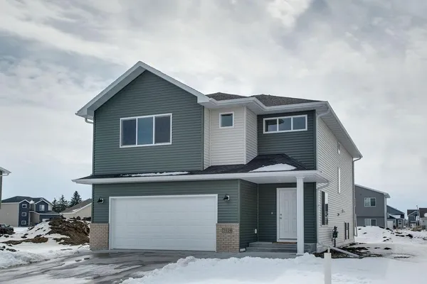 $385,987 | 2529 36th Avenue South, Moorhead, MN 56560
