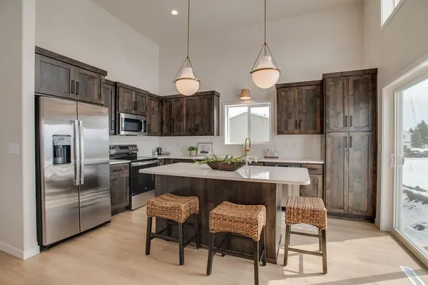 $385,987 | 2529 36th Avenue South, Moorhead, MN 56560