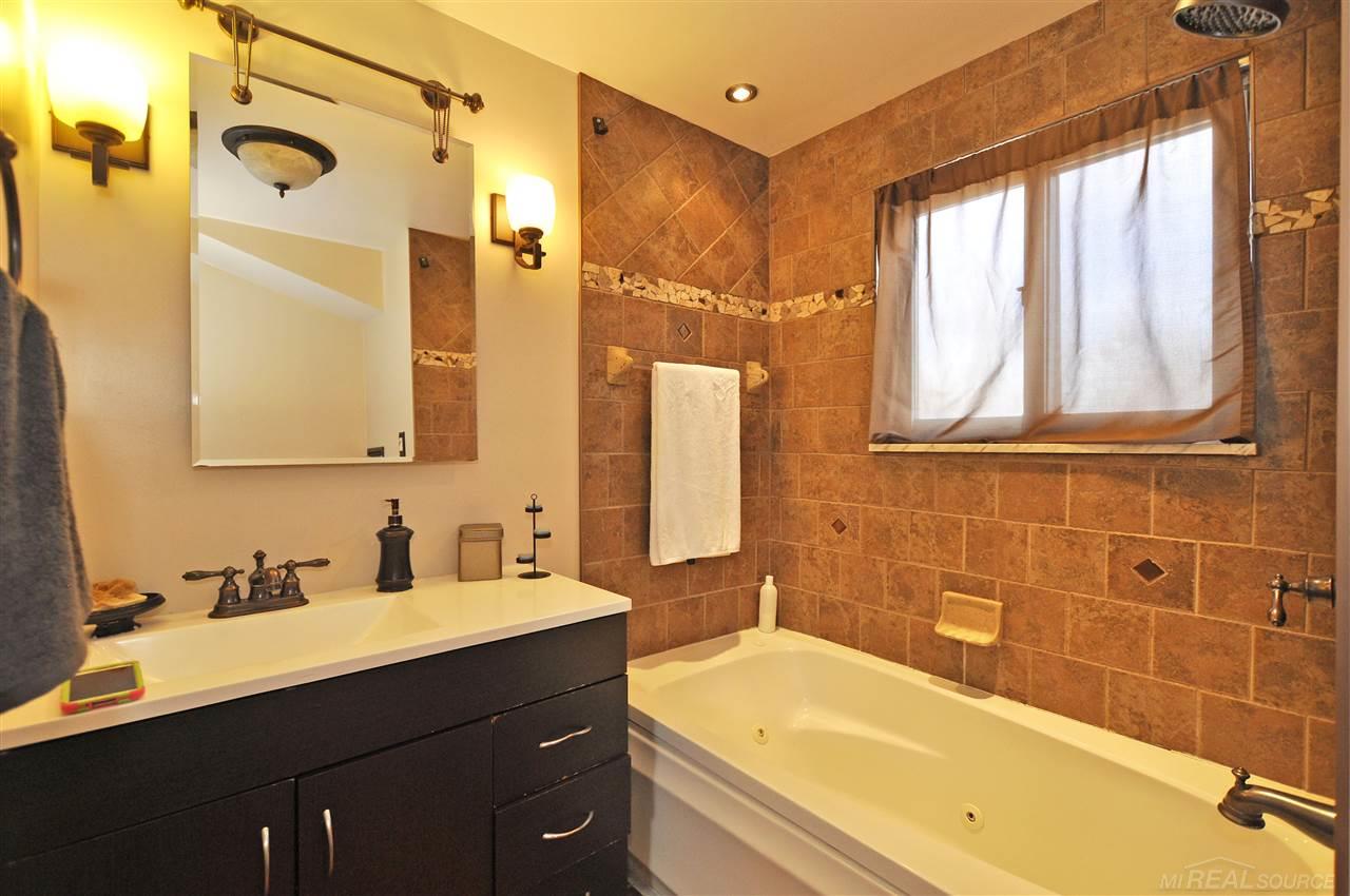798 Middlesex Road Grosse Pointe Park, MI 48230 - Photo 30 of 36