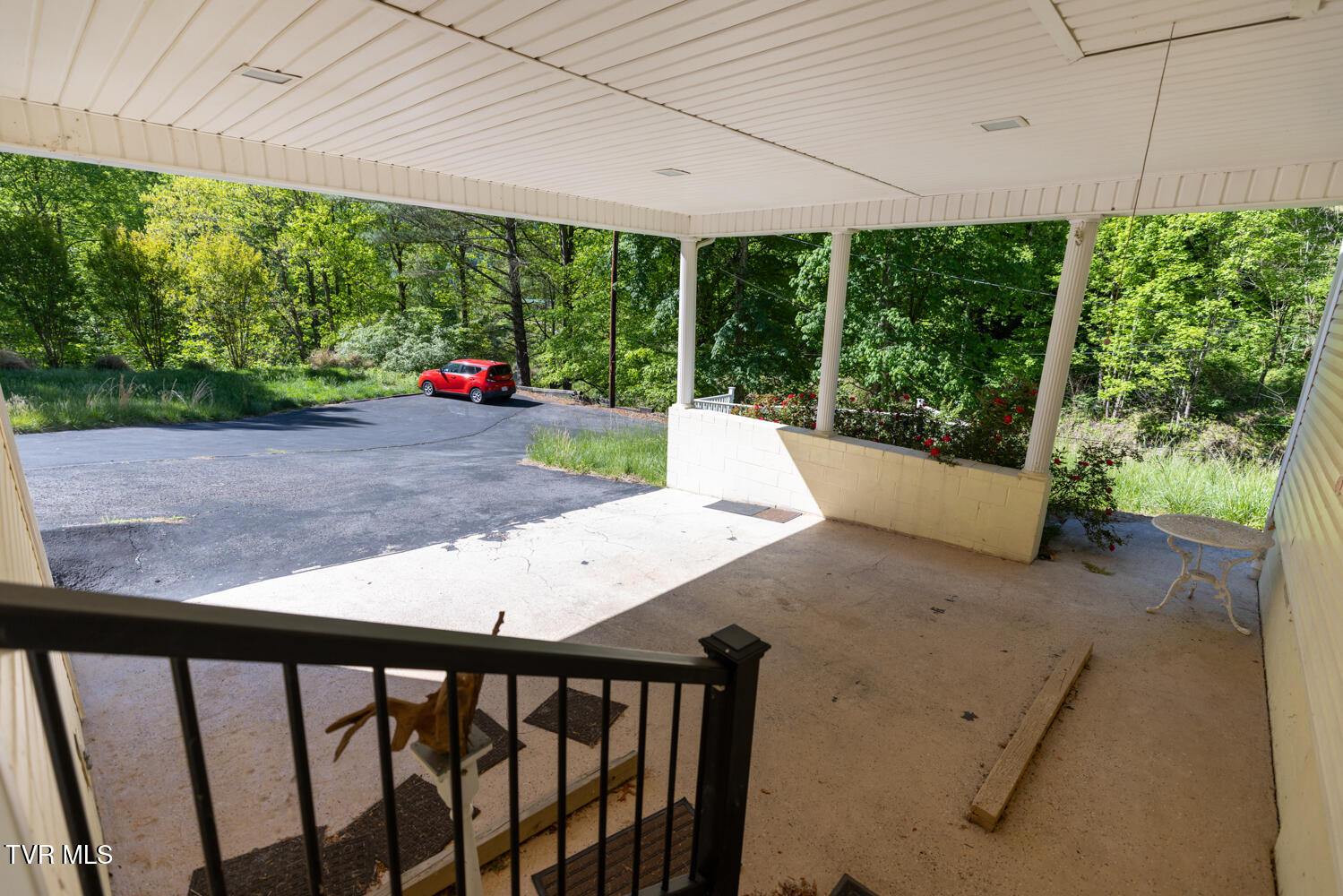 1752 Lower Ml Br Road Grundy, VA 24614 - Photo 15 of 51 1752 Lower Mill Branch Rd.-38