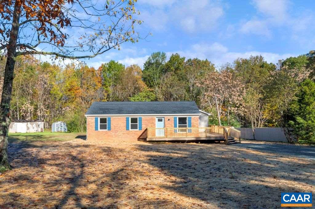 9703 Poindexter Road Louisa, VA 23093 - Photo 3 of 21