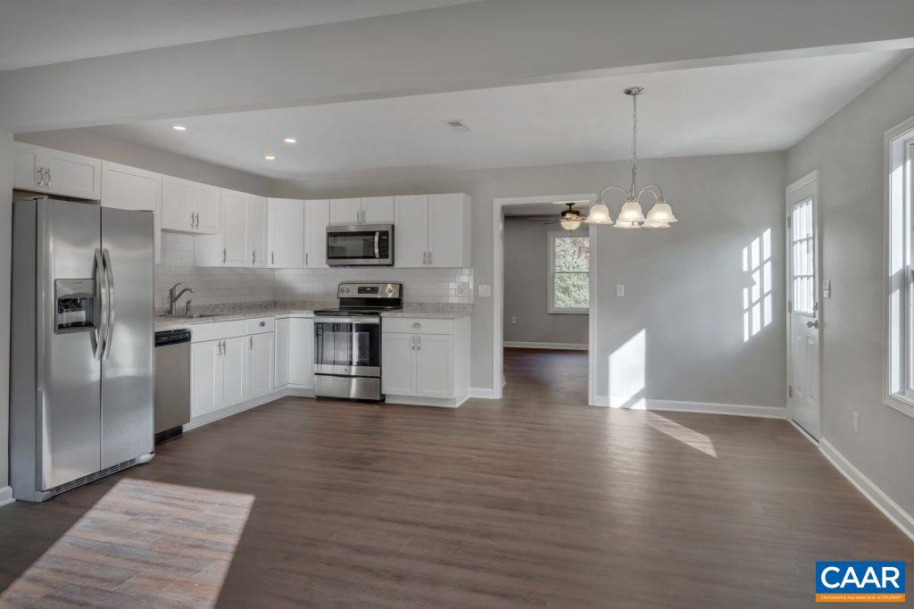 9703 Poindexter Road Louisa, VA 23093 - Photo 4 of 21