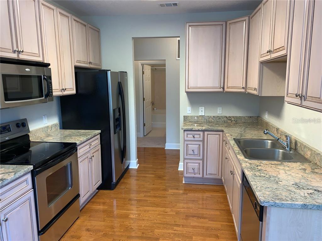 4715 Southwest 91st Drive, Unit 201 Gainesville, FL 32608 - Photo 12 of 19