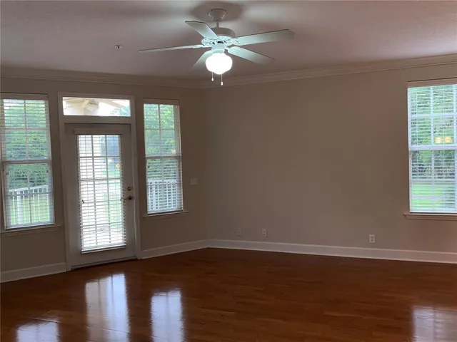 $2,400 | 4715 Southwest 91st Drive, Unit 201, Gainesville, FL 32608