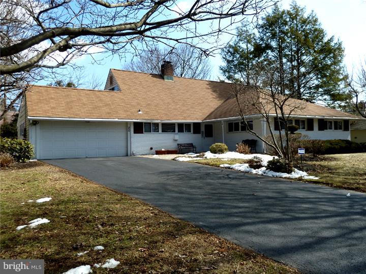 20 Firebush Road Levittown, PA 19056 - Photo 1 of 25 Exterior Front